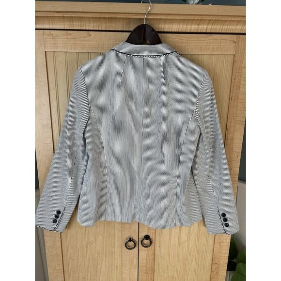 TALBOTS Aberdeen Blazer Size 6 Piped White Navy Stripes Nautical Jacket Preppy - Picture 3 of 6